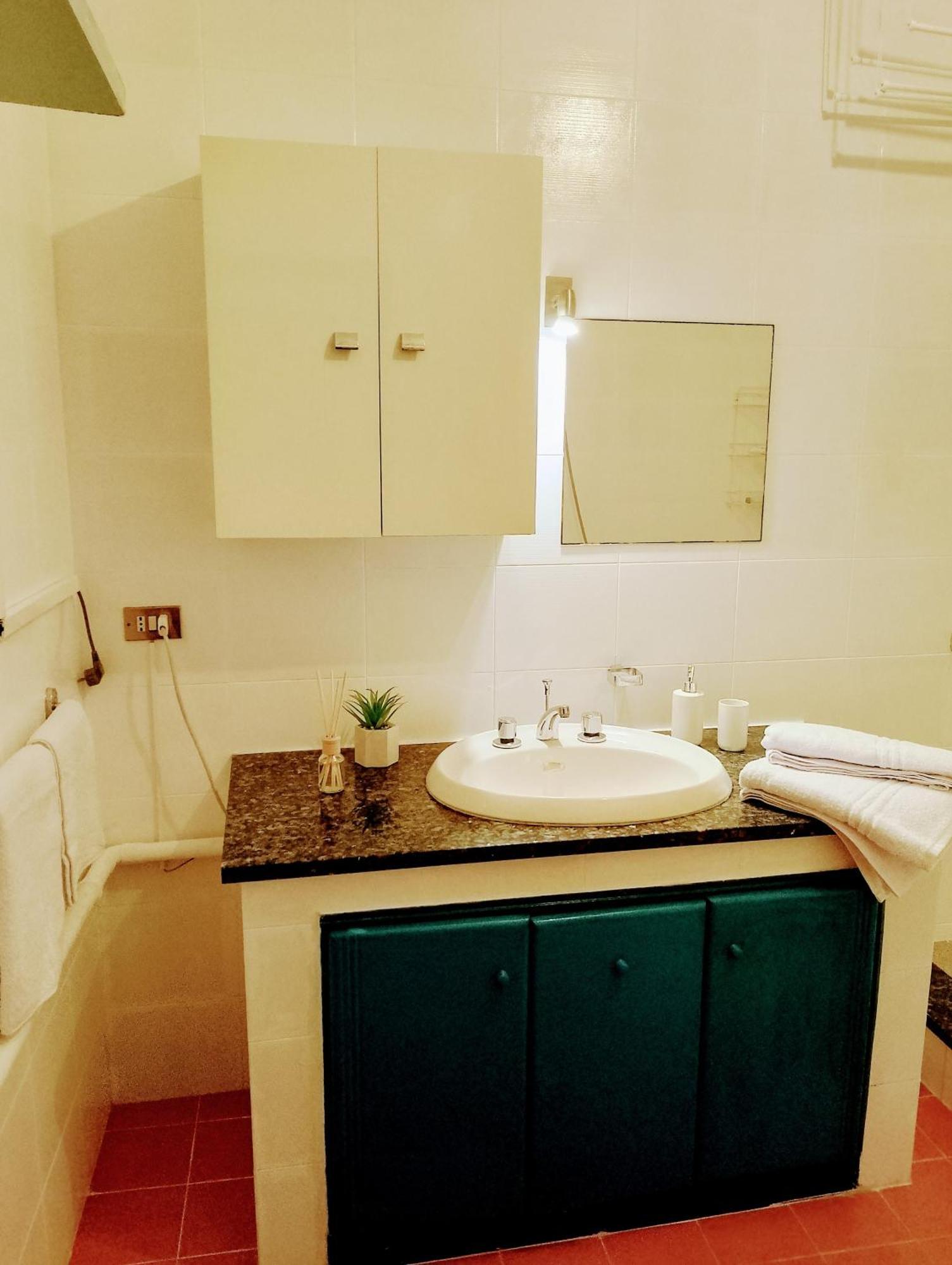 Amira Apartments Trapani Habitación foto